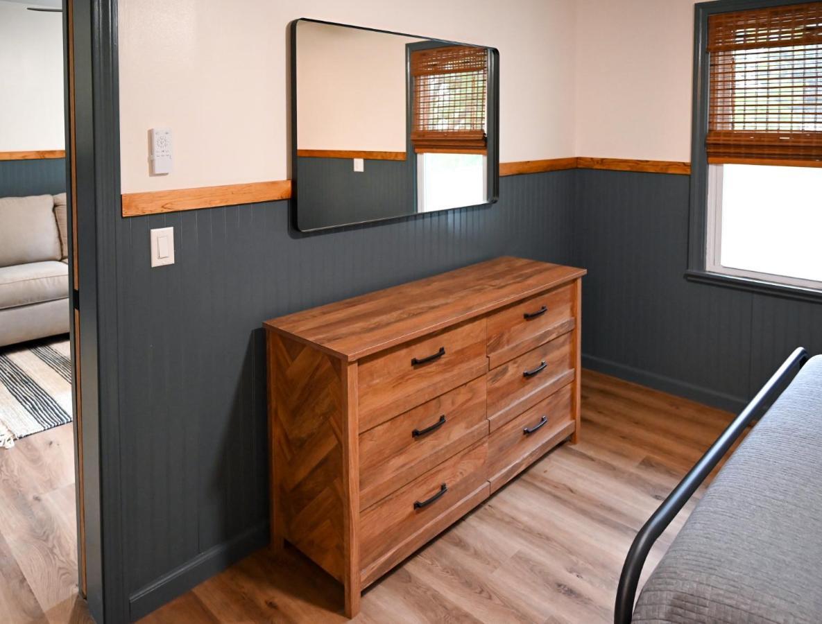 The Inn At The Gate Skaneateles Extérieur photo